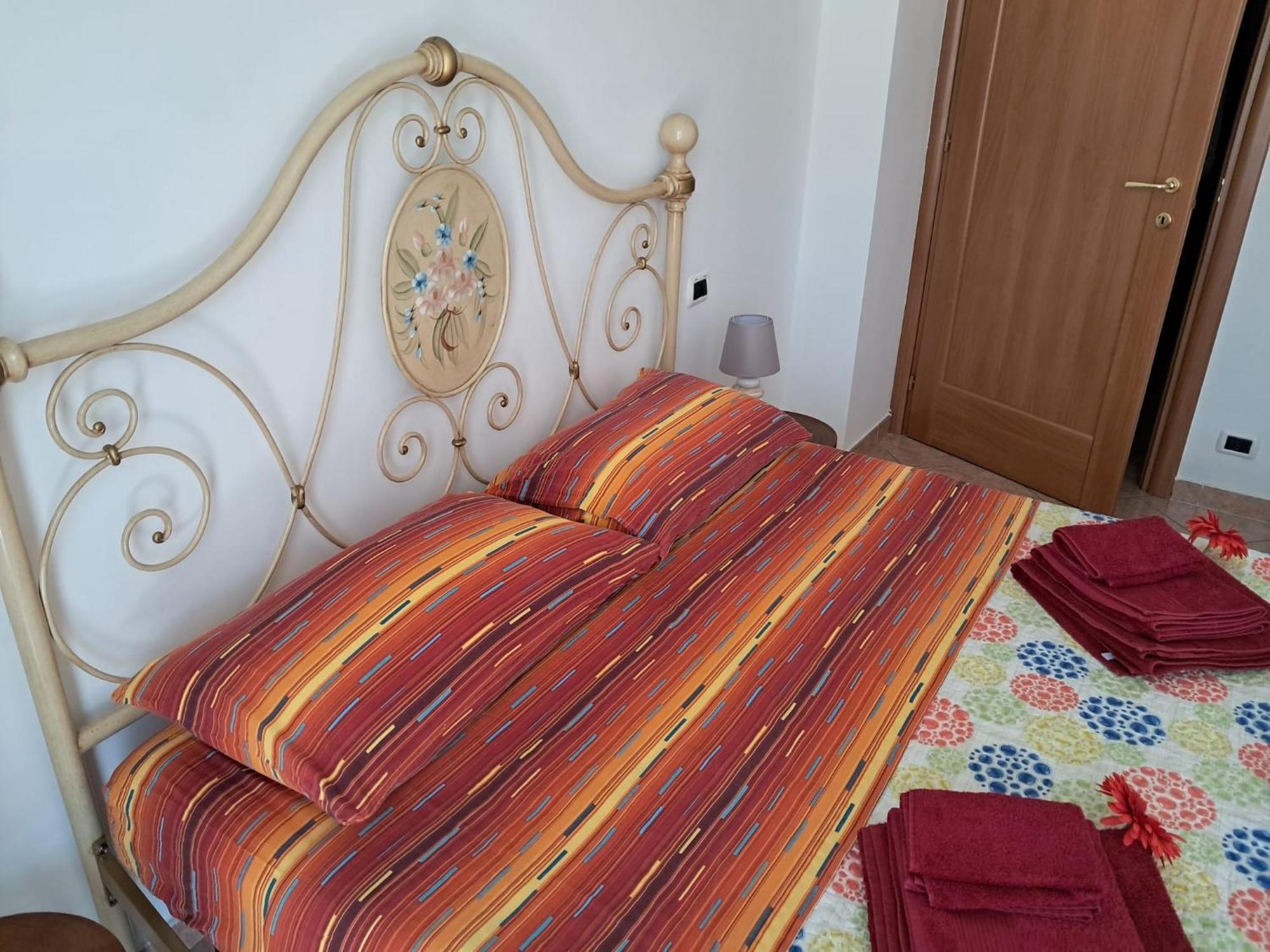 Nora House Apartman Savona Kültér fotó
